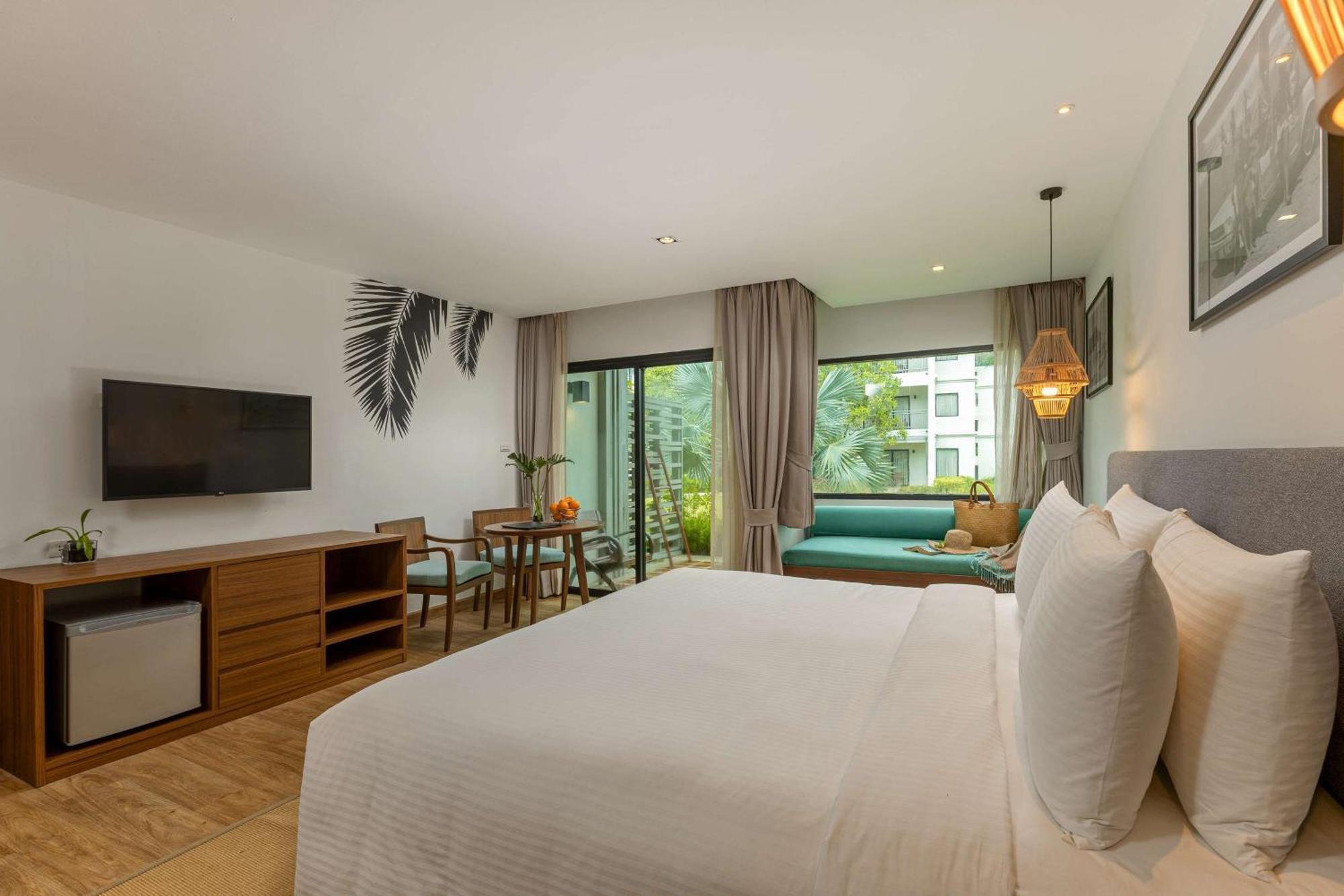 Outrigger Khao Lak Beach Resort - Sha Extra Plus Exterior photo Deluxe Room